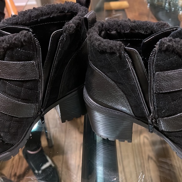 Nine West So edge/Leather booty - Picture 5 of 10